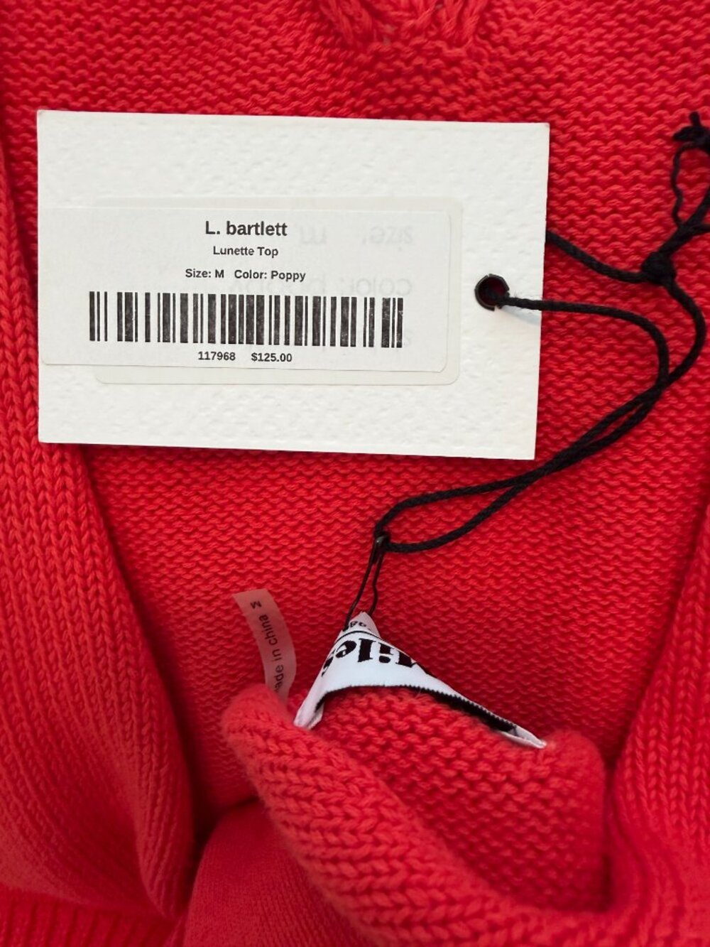 Red V-Neck Open Back Tank Top - Picture 4 of 5